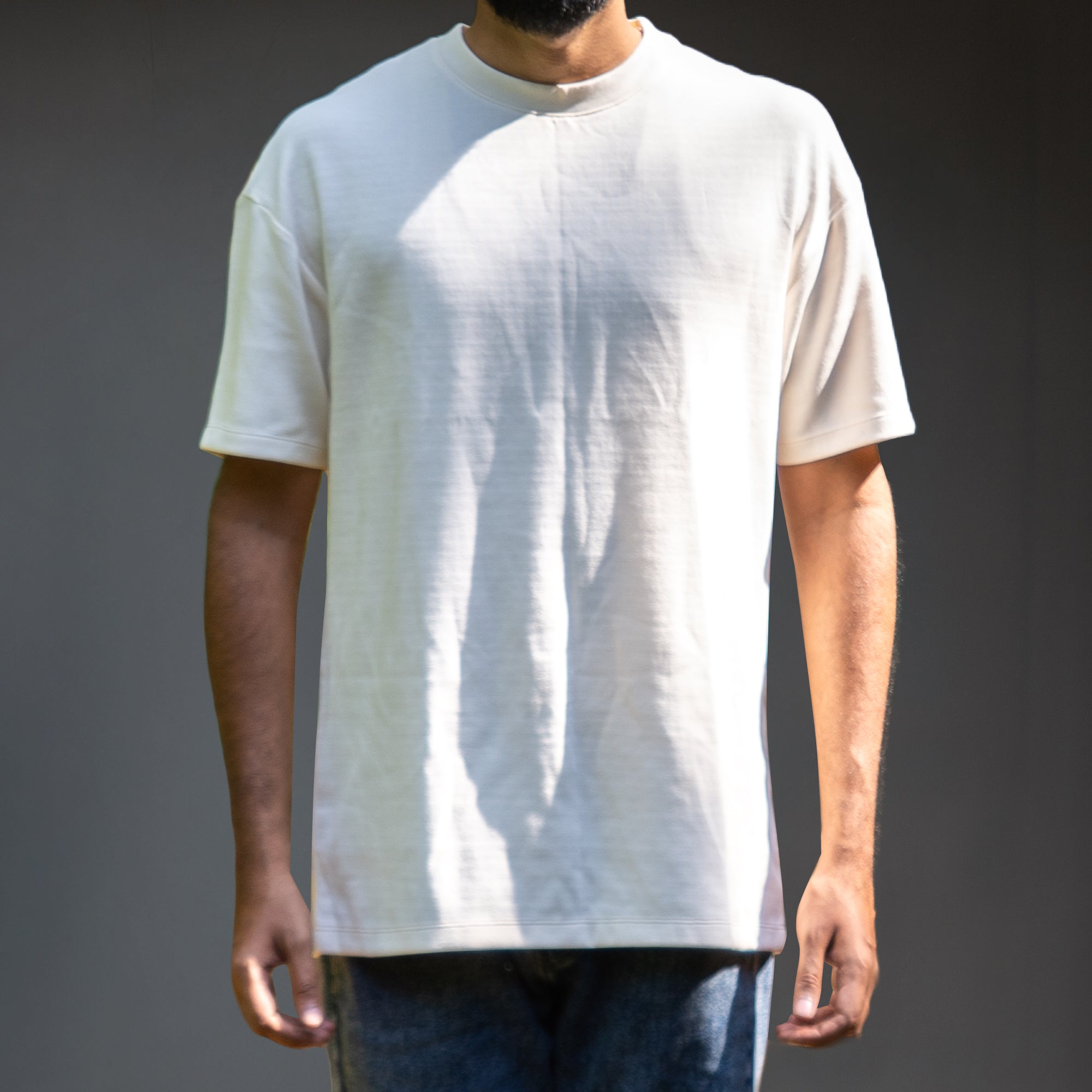 FROST WHITE - CREW NECK T-SHIRT